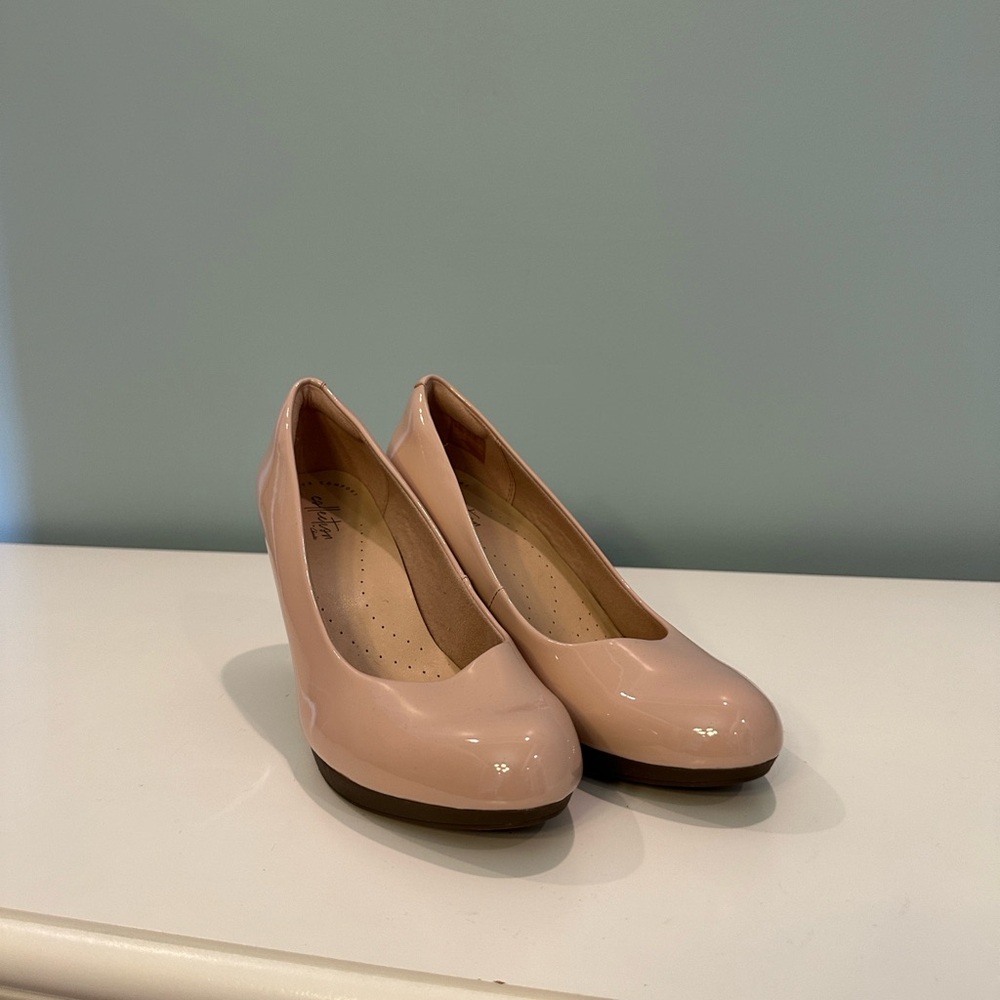 Clarks blush pumps-size 9-1/2